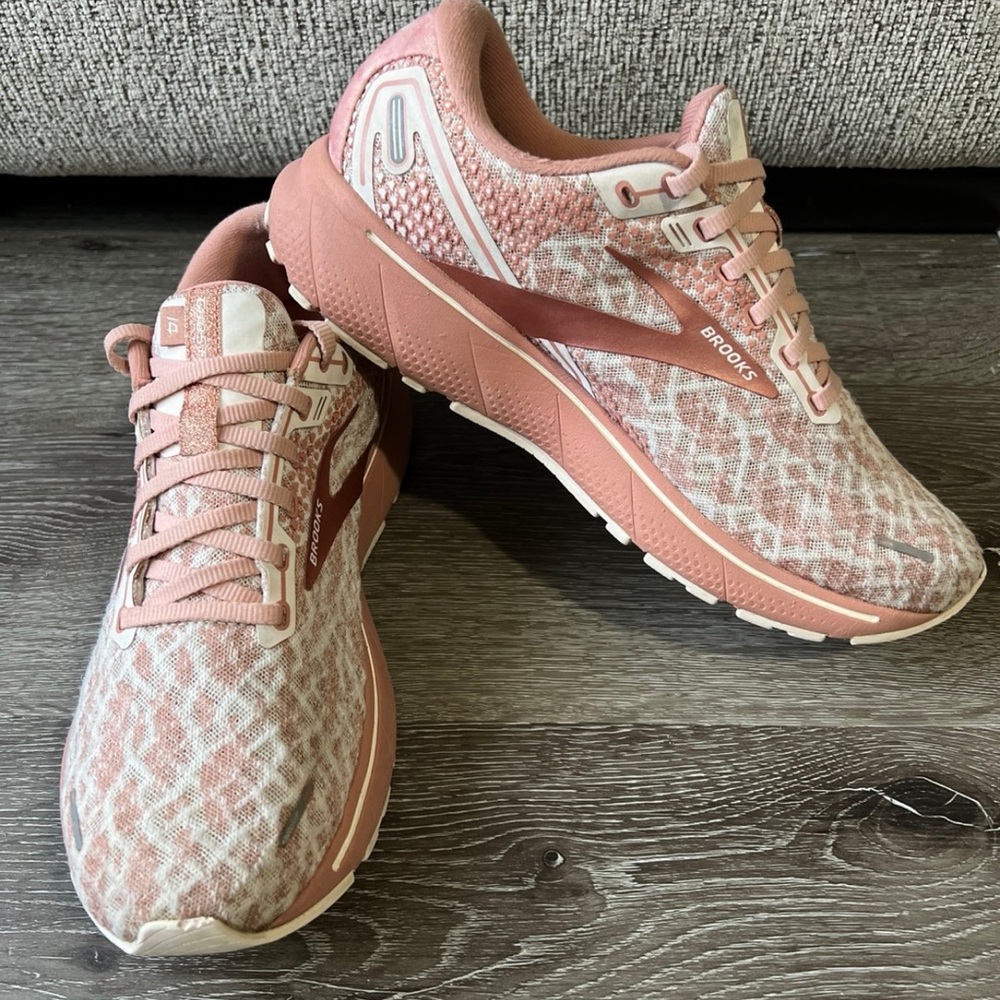 Brooks Ghost 14